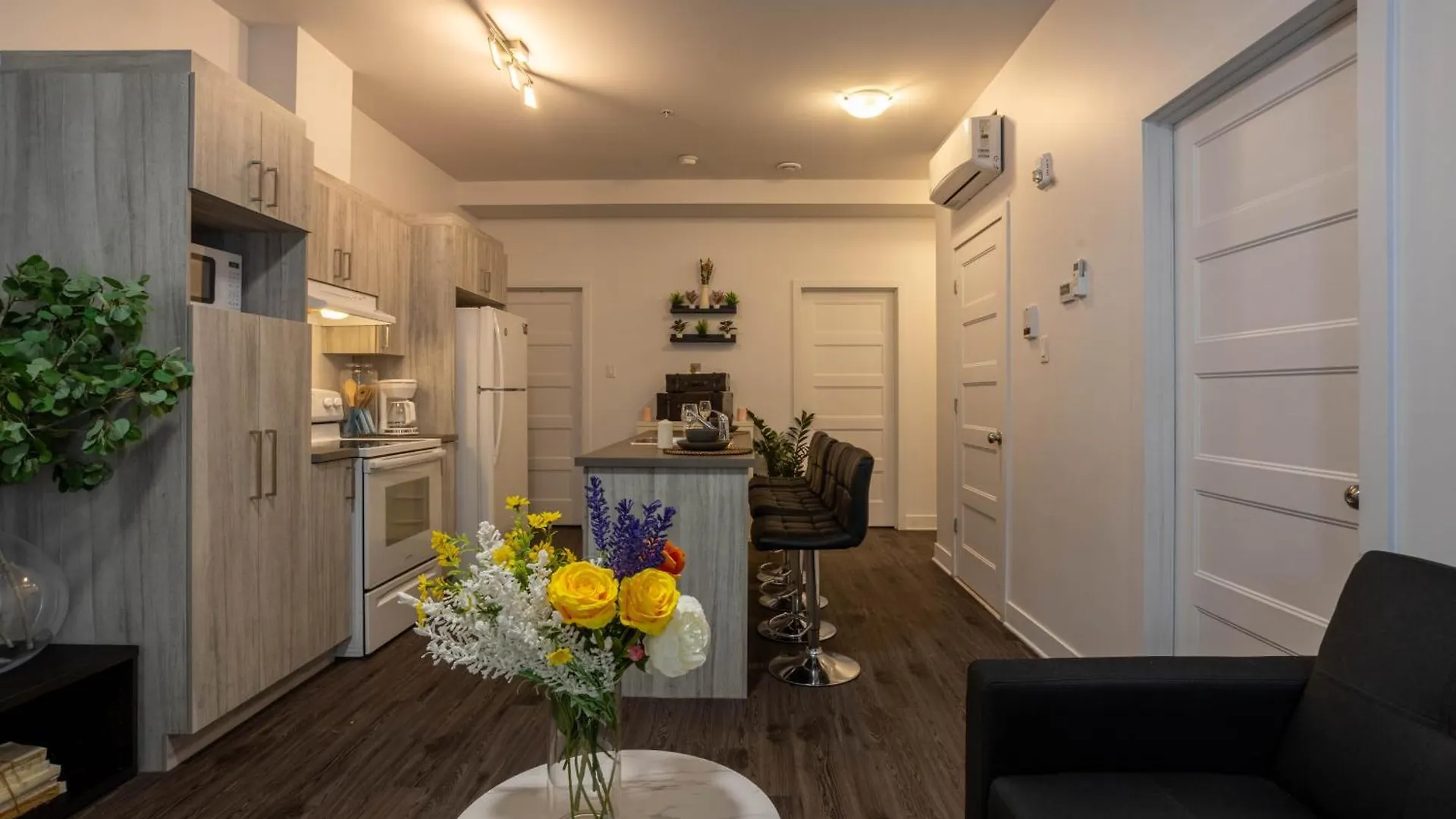 מונטריאול Modern Apartment In The Heart Of Griffintown