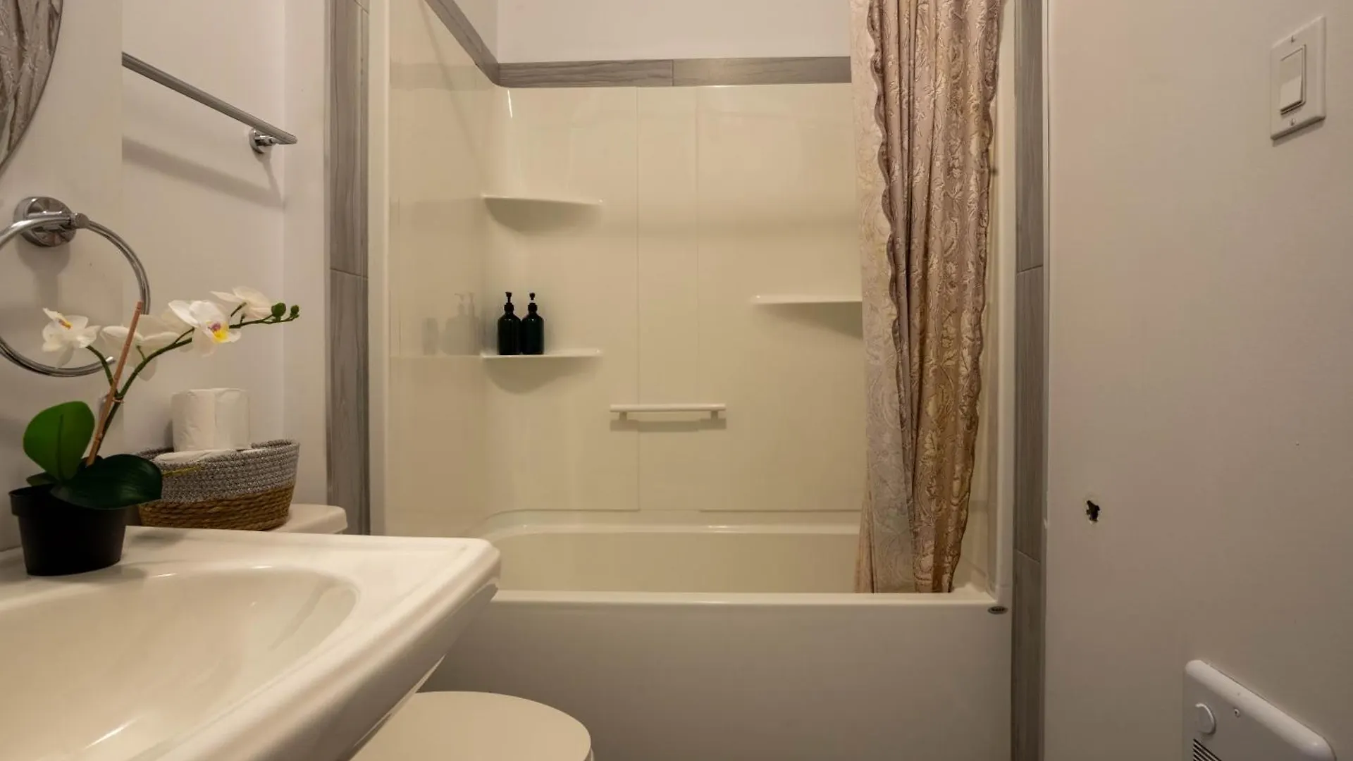מונטריאול Modern Apartment In The Heart Of Griffintown קנדה